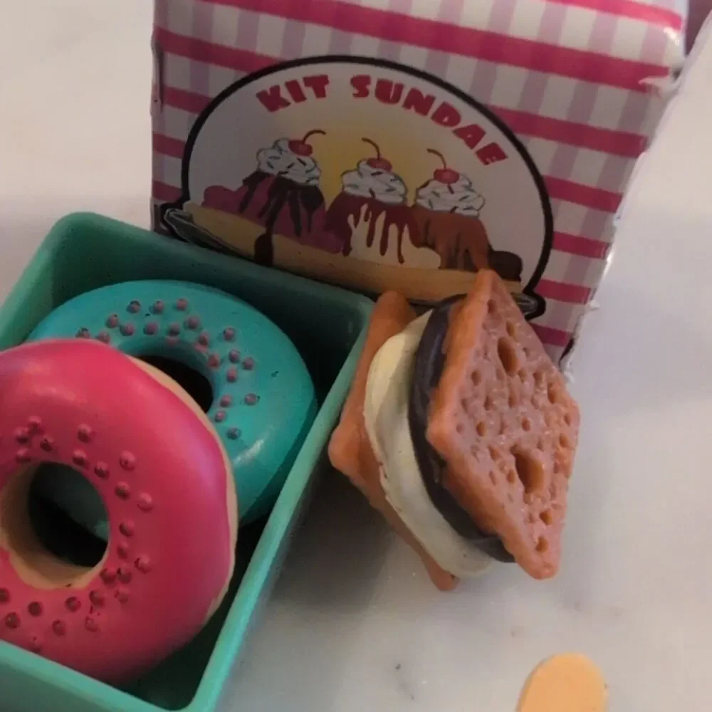 Dollhouse Miniatures Food & Drink Lot Donuts Plates Milkshake Sugar Sweet Treats